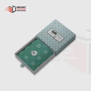 Sturdy Boutique Boxes For Safe Product Delivery